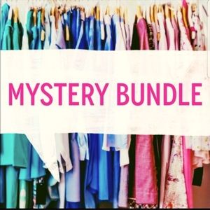 Reseller Thrifted Mystery Box Guaranteed 5-7 pieces per box.